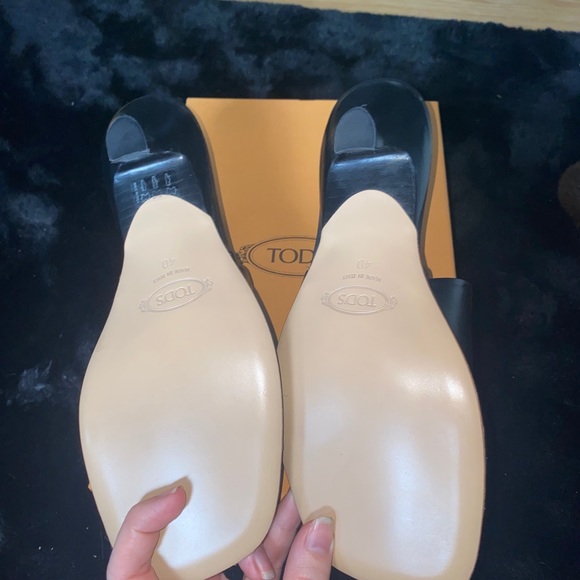 BRAND NEW Tod’s black leather mules size 40/US 9 - Picture 7 of 7
